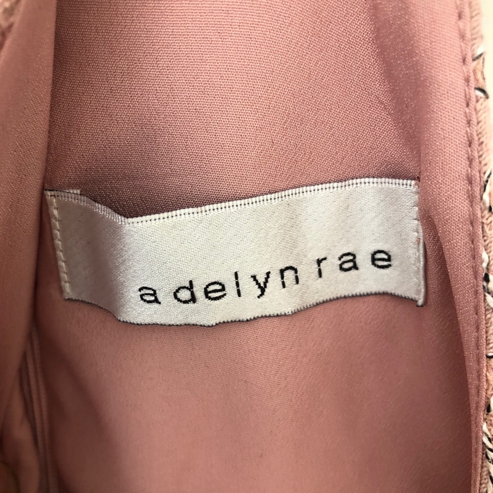 Adelyn Rae Romper - Picture 4 of 4